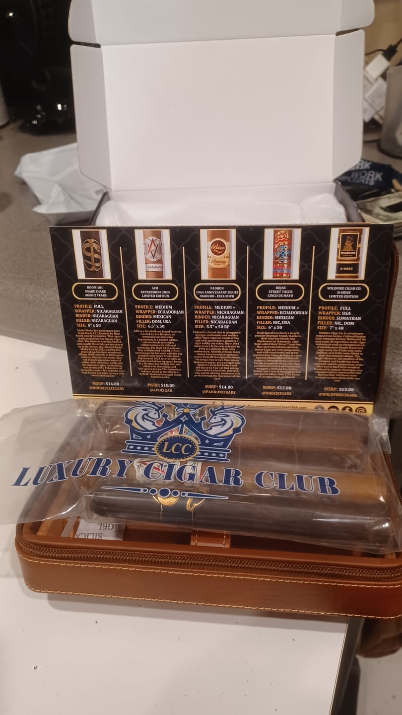Customer photo review of Platinum Subscription Luxury Cigars Monthly