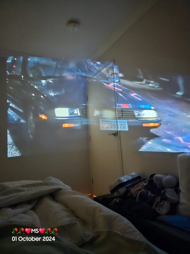 Customer photo review of MovieHub™ Ultra HD Projector + FREE Projector Screen