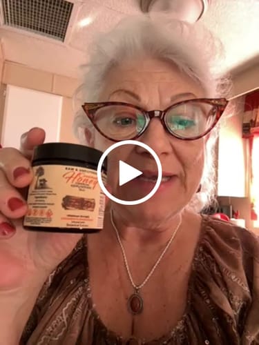 Customer video review of Botanical Extract Honey - 100% Natural Ingredients (bx)