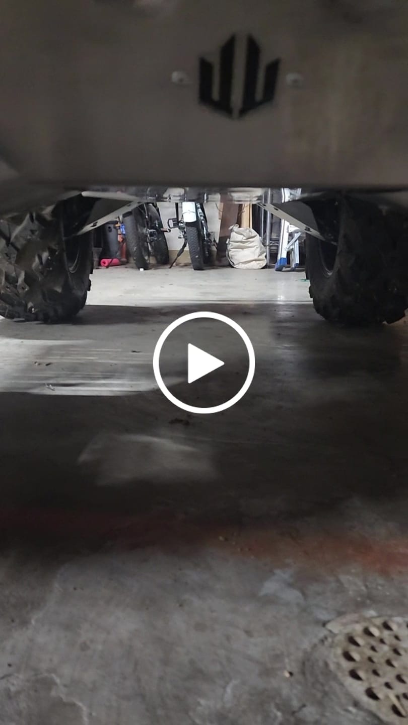 Customer video review of Aluminum Central Skid Plates for Kawasaki Brute Force 750i (2008-2023)