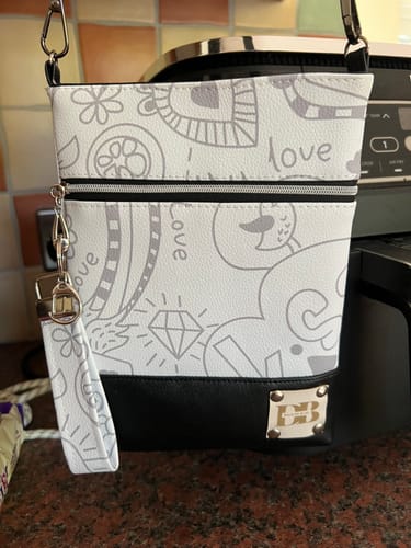 Customer photo review of Wanderlust Phone Bag Pattern