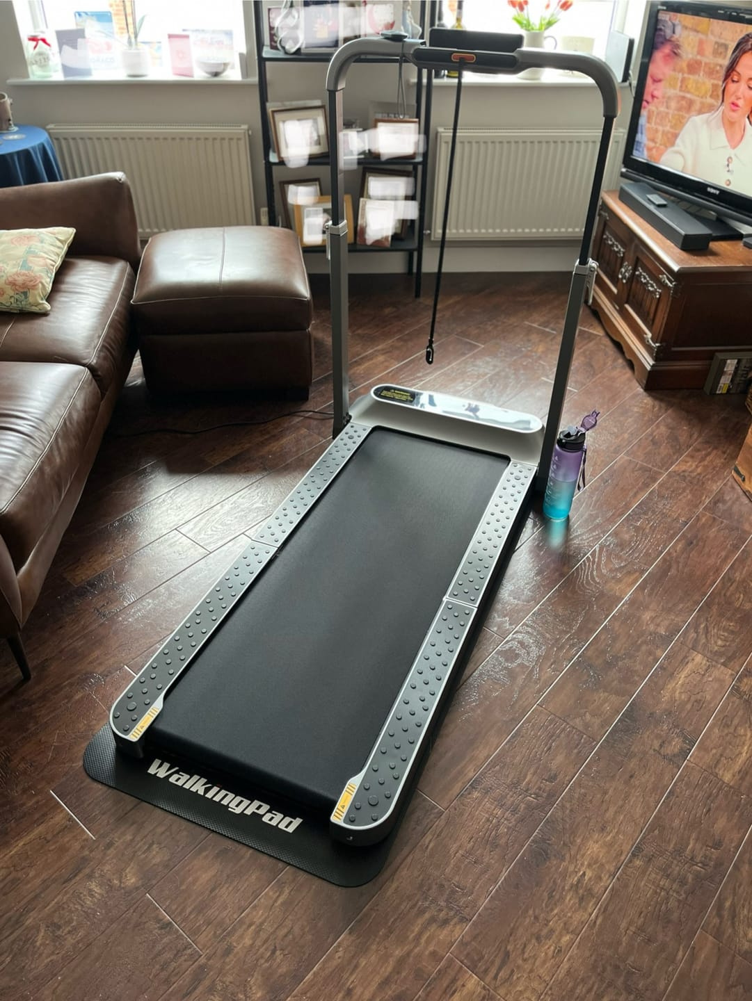 Customer photo review of WalkingPad R2 Walk&Run 2IN1 Folding Treadmill 7.5 MPH 240 lbs For UK