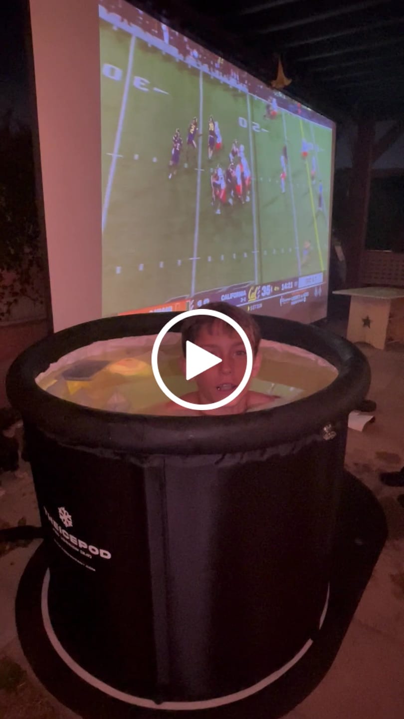 Customer video review of Floating LED light