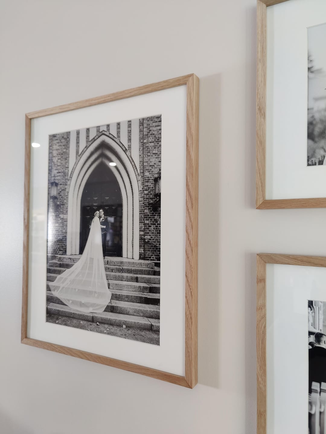 Customer photo review of Taulu omasta valokuvasta