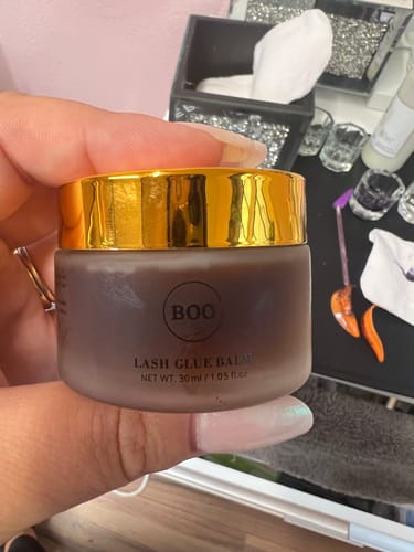 Customer photo review of Boo Beauty Bar - Glue Balm