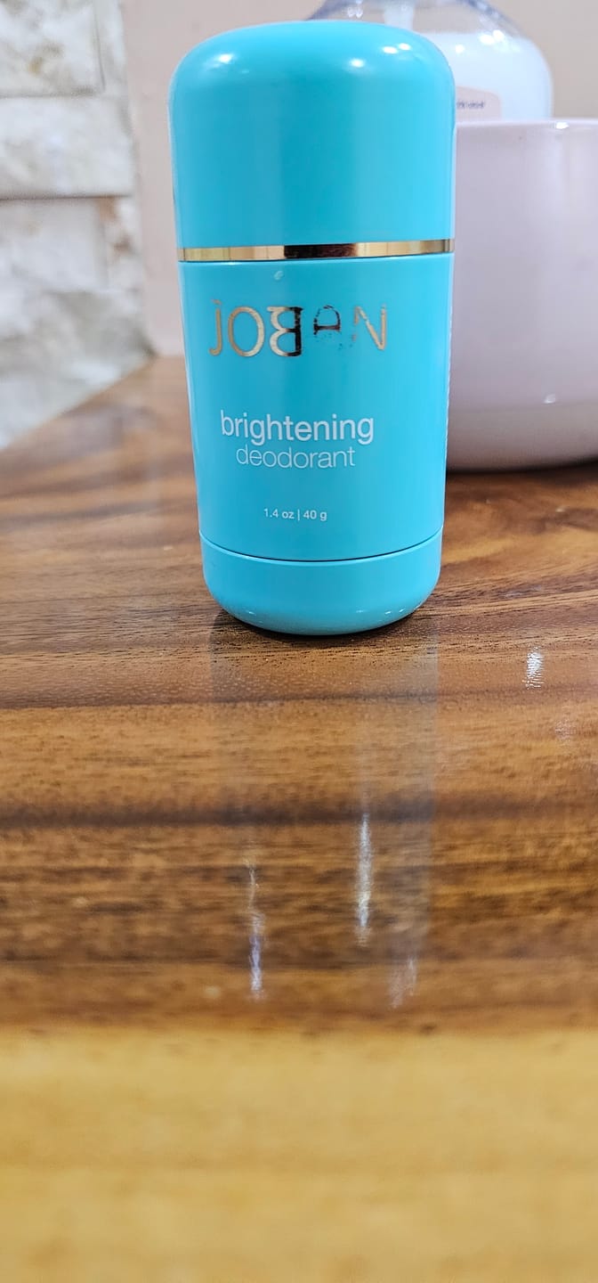 Customer photo review of Brightening Deodorant