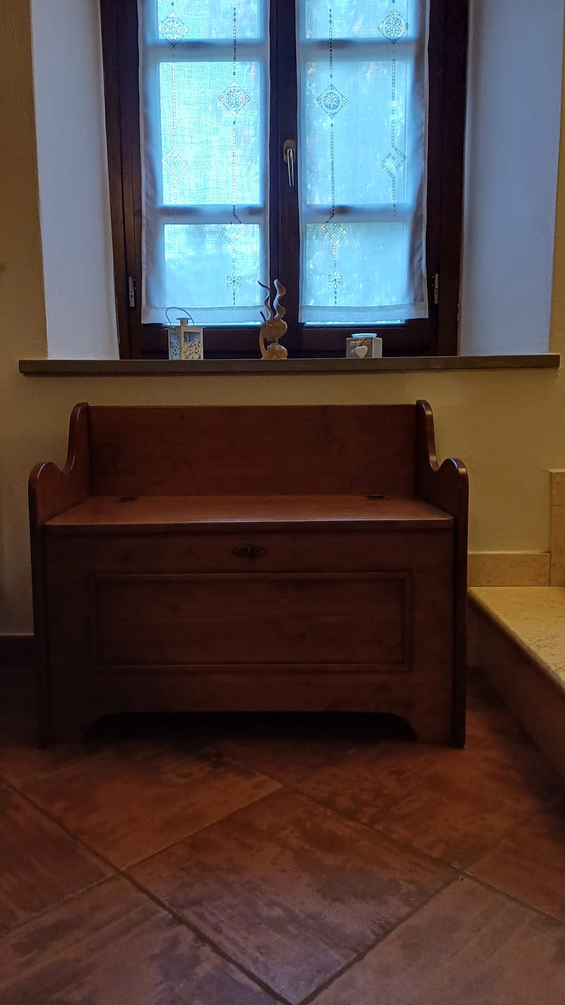 Customer photo review of Cassapanca BOSTON