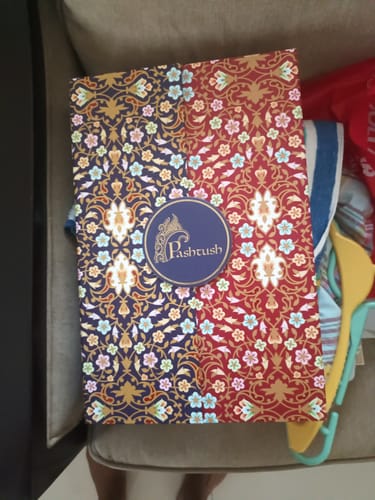Customer photo review of Pashtush His And Her Set Of Jamawar Stole and Shawl, Premium Gift Box Packaging, Black and Peach