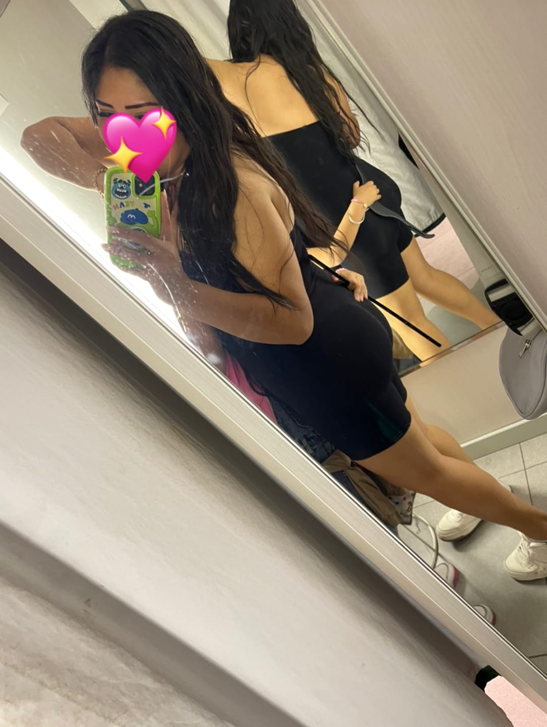Customer photo review of Strapless Body Shaper