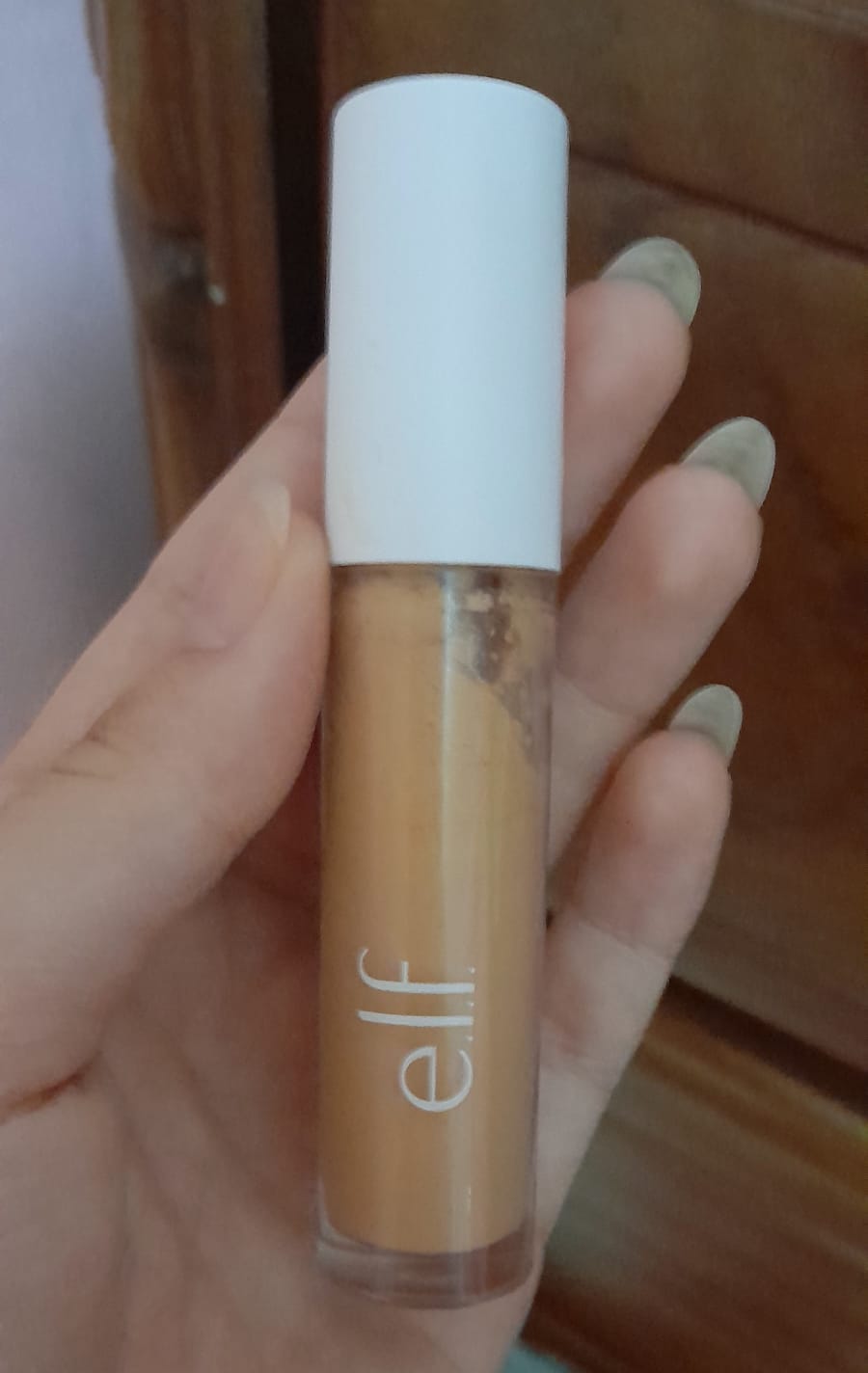 Customer photo review of Hydrating Camo Concealer