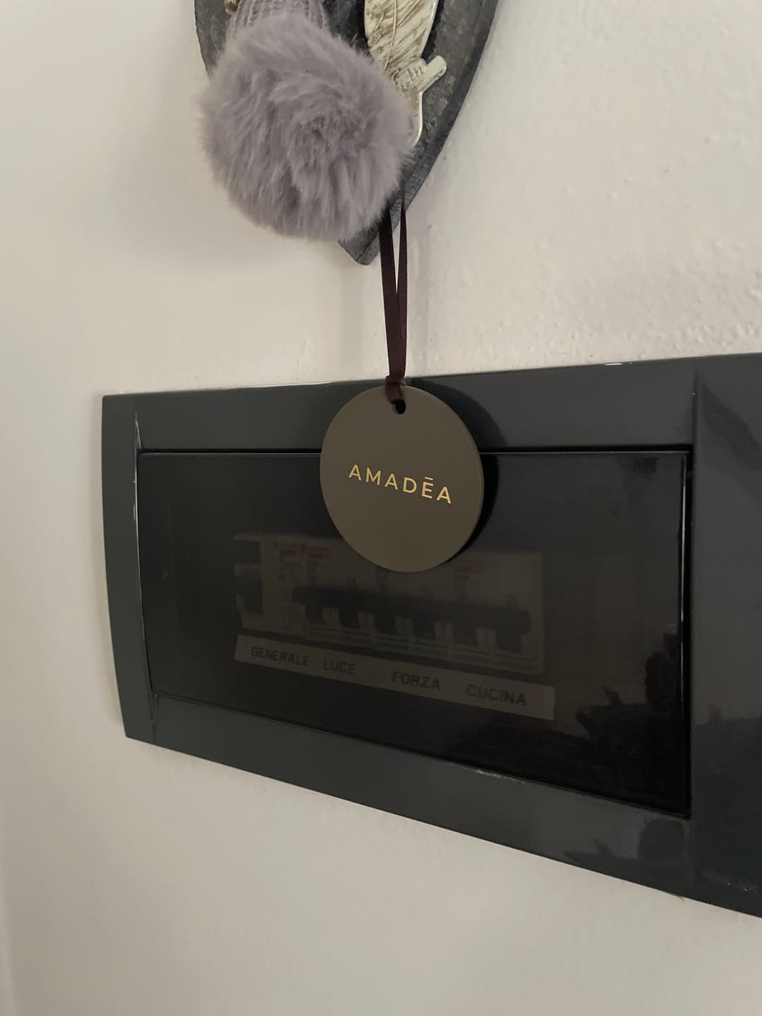 Customer photo review of 3 Profumatori per ambienti, armadi, cassetti e auto. I ciondoli di Amadēa