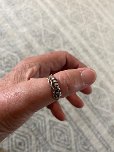 Customer photo review of Infinity Fidget Ring Adjustable