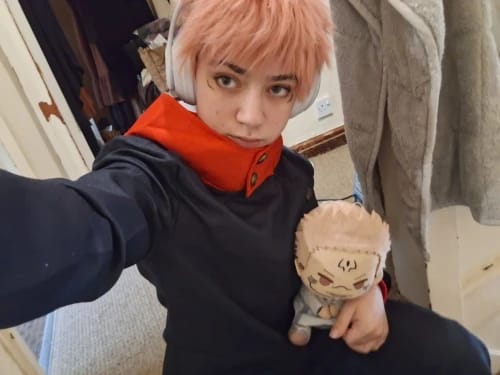 Customer photo review of Jujutsu Kaisen Yuji Itadori Jujutsu High Cosplay & Halloween Costume
