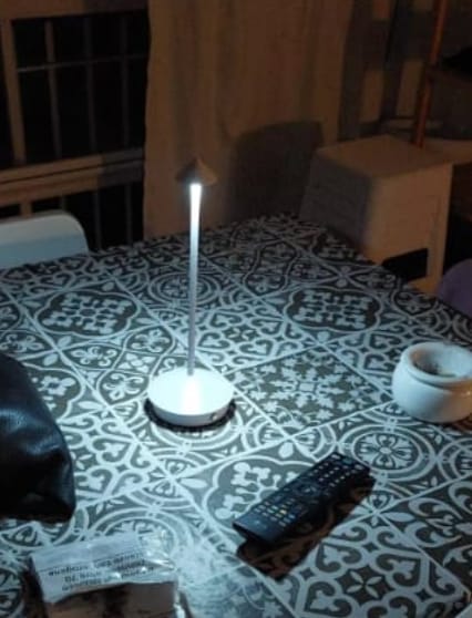 Customer photo review of Kabellose LED-Tischleuchte – ClarityGlow