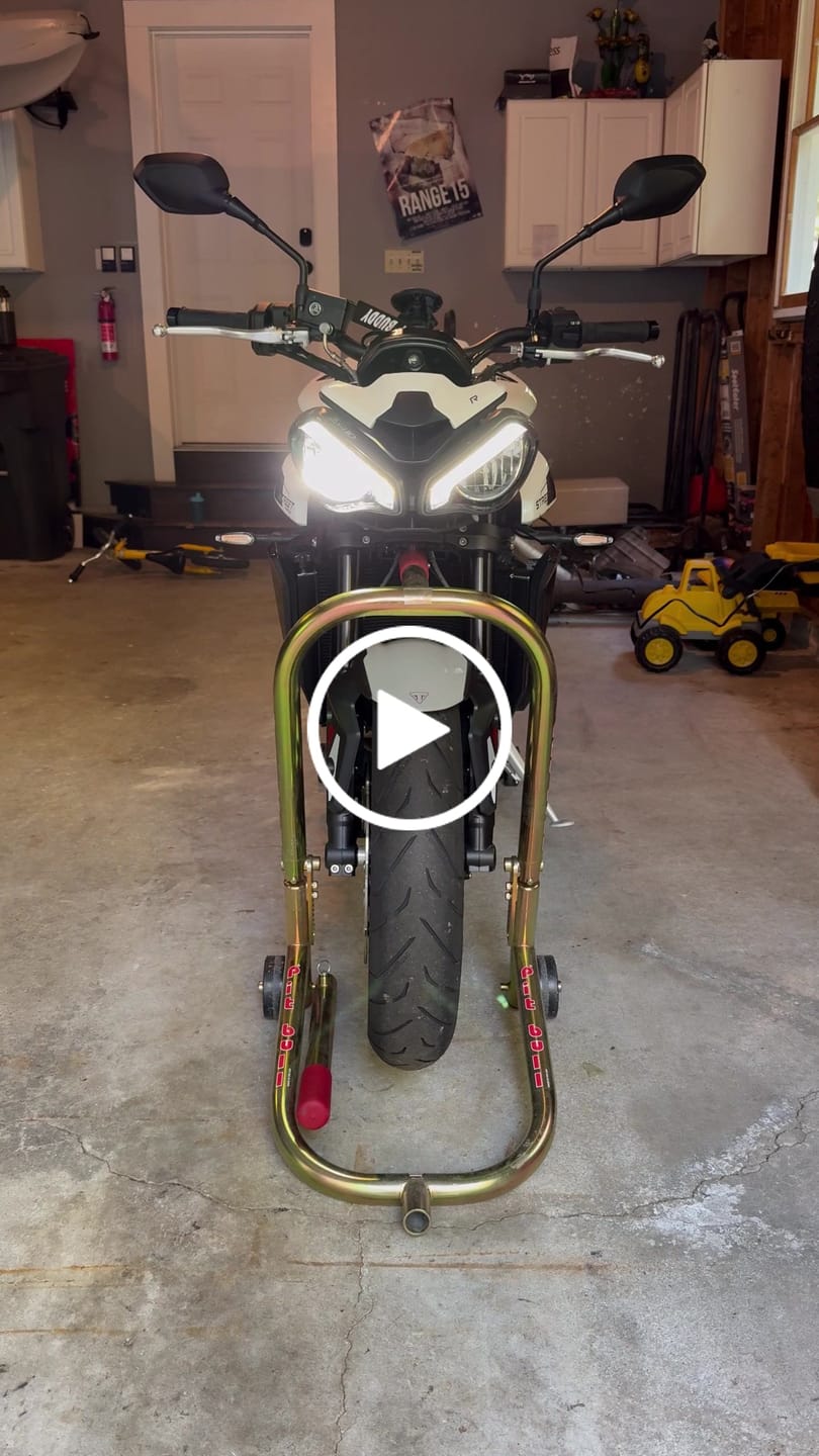 Customer video review of Brogue Turn Signal Resistor Kit (Pre-wired with OEM Triumph Connectors)