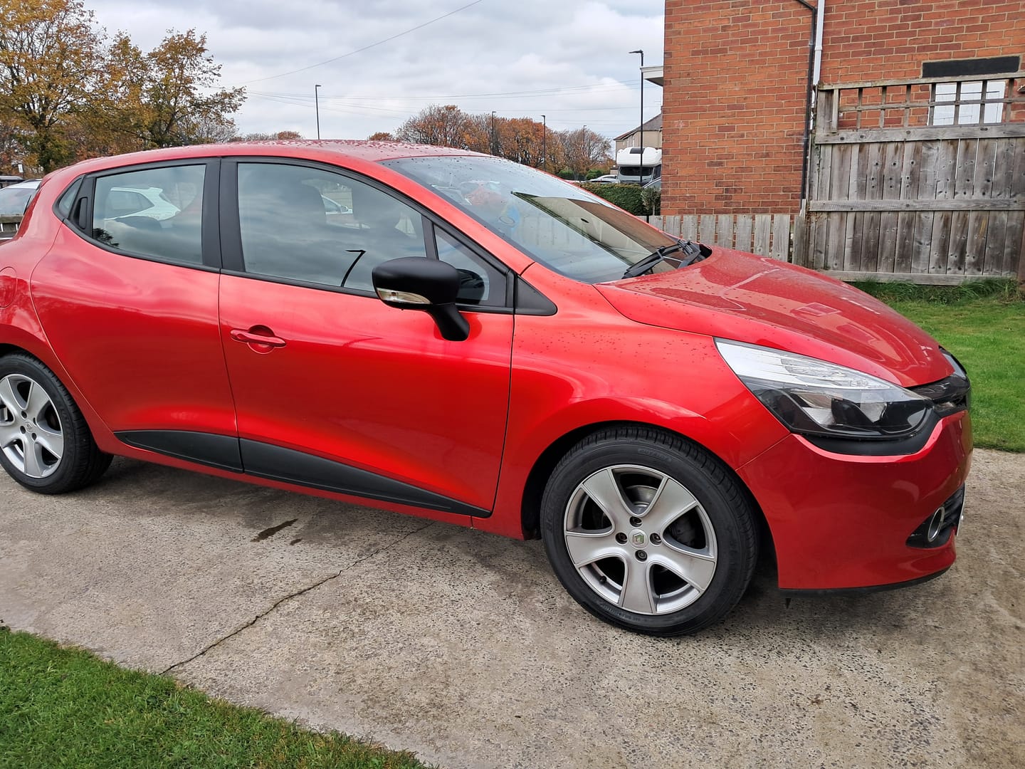 Customer photo review of Revolution - Tyre & Trim Gel