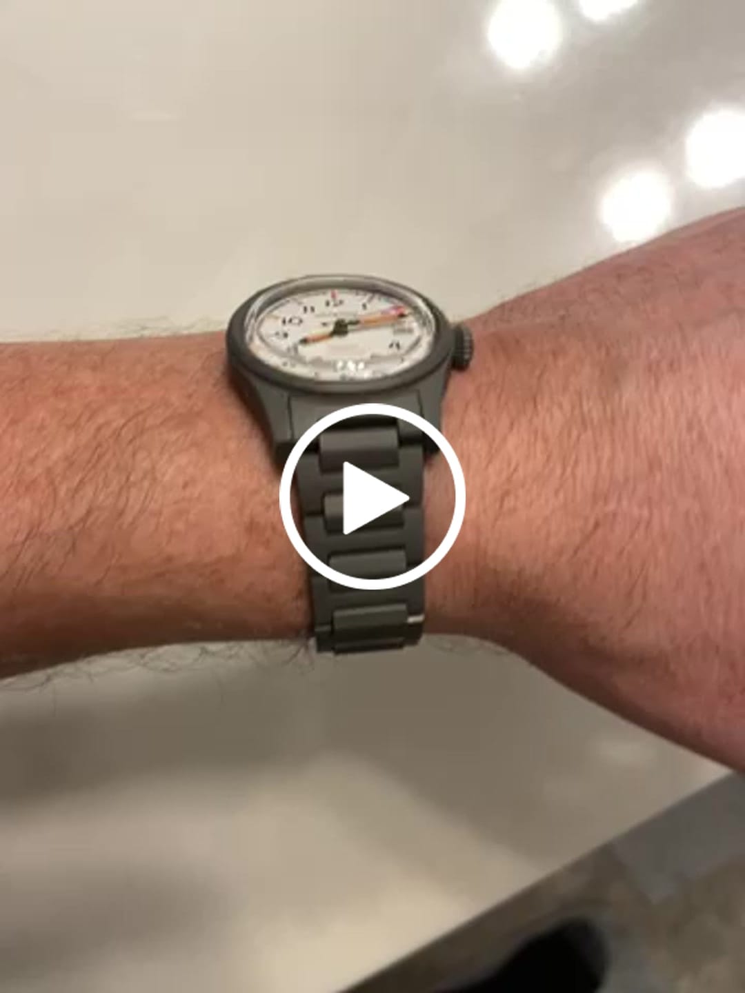 Customer video review of LANDMASTER - 100M Waterproof Titanium Automatic Field Watch | White-bracelet
