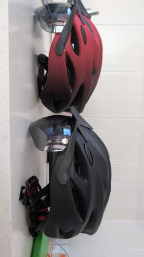 Customer photo review of Casque de vélo ultraléger avec LED, respirant et coloré