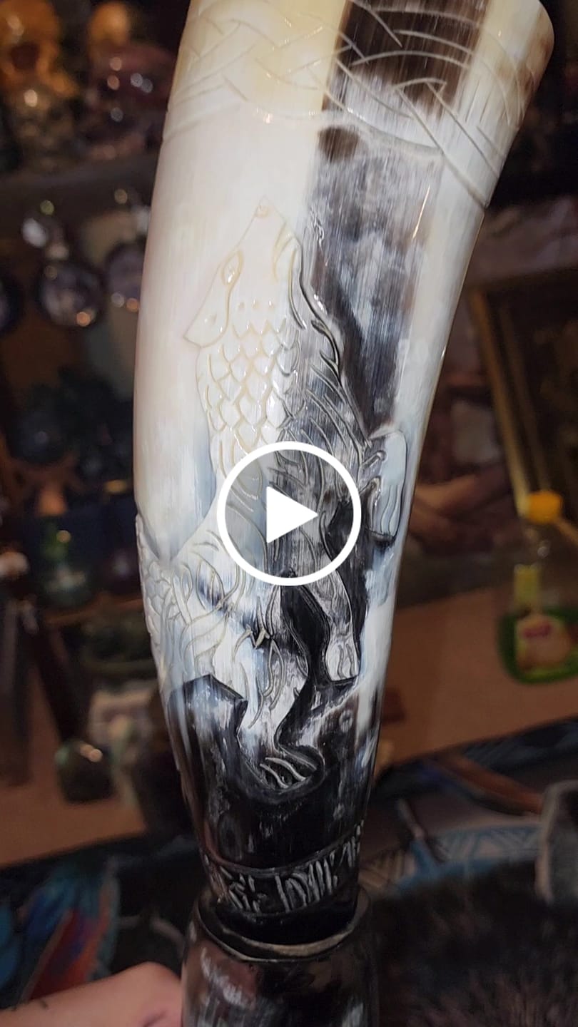 Customer video review of Howling Fenrir Wolf Drinking Horn.