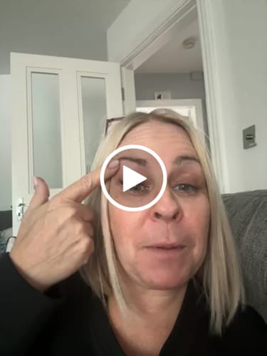 Customer video review of iGlow Lash Maximizer - Lash Serum, 3 ml