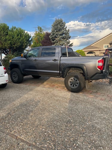 Customer photo review of Toyota Tundra   1999 - 2021 | HD Kit