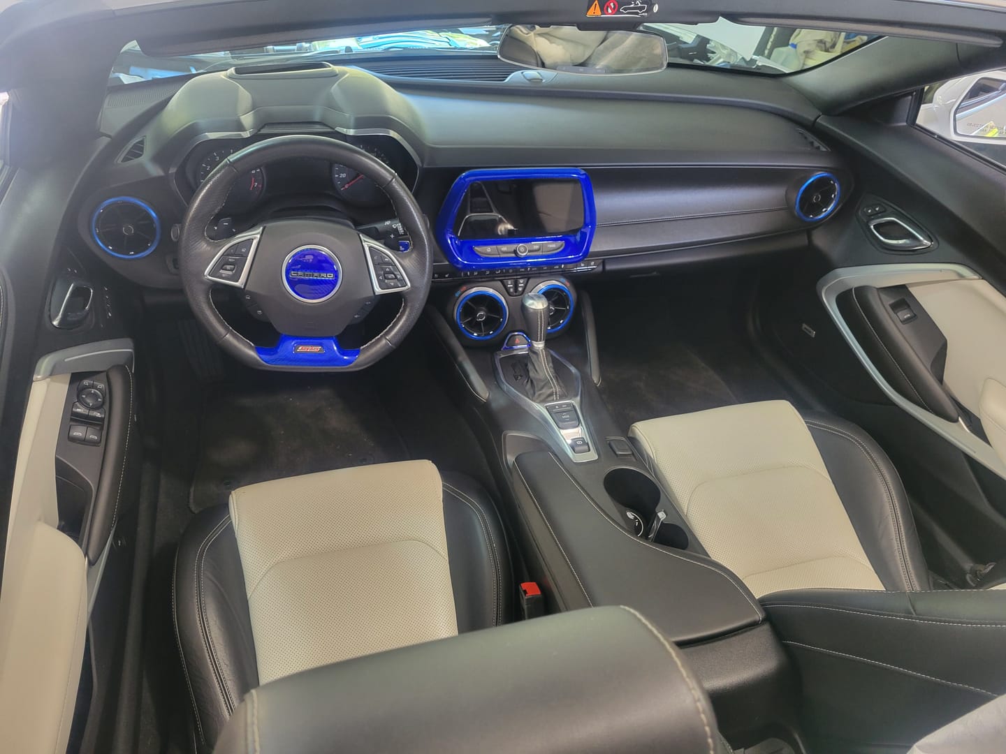Customer photo review of Camaro 2016-2024 Carbon Fiber Steering Wheel Airbag Center Overlay