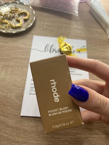 Customer photo review of pocket blush - piggy -  baby pink - Disponível