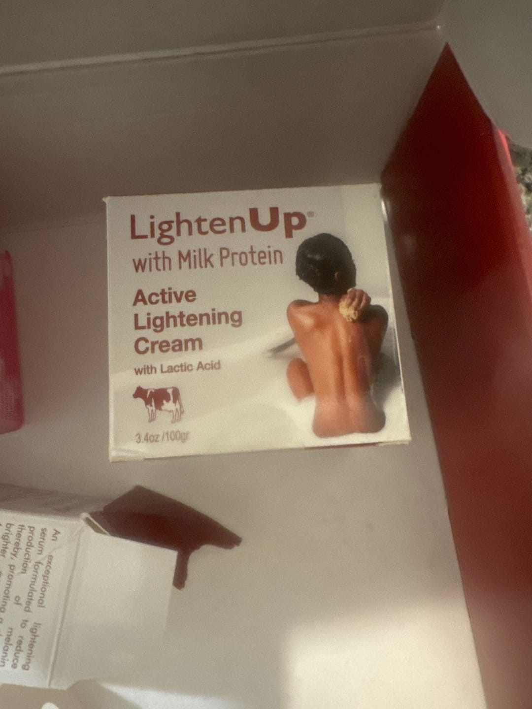 Customer photo review of Omic Lightenup Lactic Acid Active Brightening Cream - 1004 / 3.5 Oz