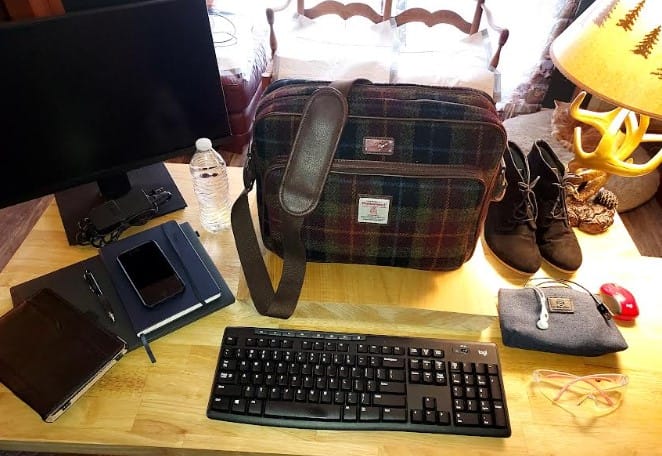 Customer photo review of Harris Tweed "Bowmont" Messenger Bag