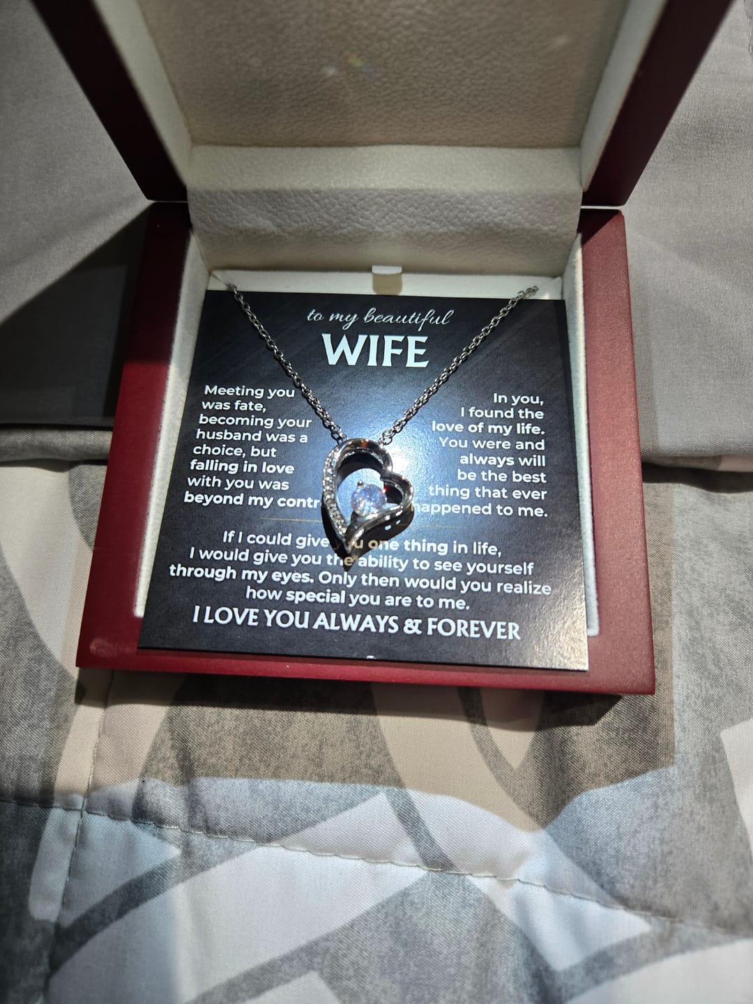Customer photo review of To My Wife - I Love You Always & Forever - Gift Set - SS568V2