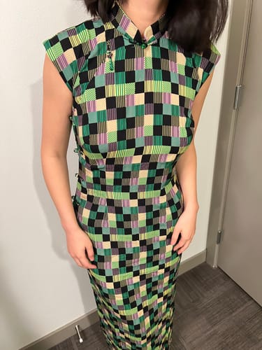 Customer photo review of Liuli 琉璃 Retro Late 1930s Cap Sleeve Summer Qipao