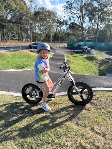 Customer photo review of 350W TAKANI Electric Balance Bike 16'' - TK1648