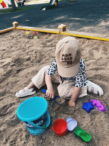 Customer photo review of Mom Dad Me Snapback Cap