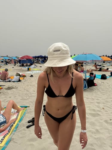 Customer photo review of Daria Triangle Top - Dark Truffle Ribbed