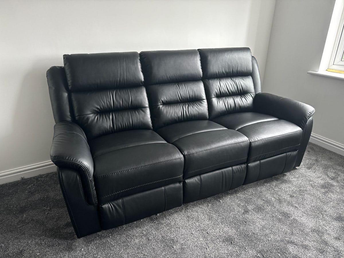 Customer photo review of Turin 3 Seater Leather Recliner Sofa - Black