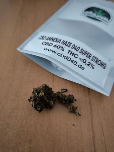 Customer photo review of Amnesia Haze Extra Strong 60% - CBD Blüten - Indoor - Unsere stärkste CBD Sorte