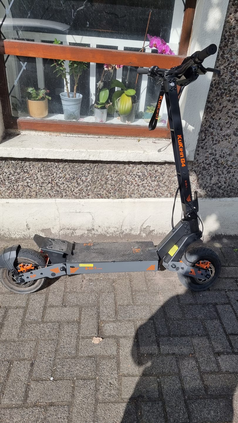 Customer photo review of KuKirin G4 Electric Scooter
