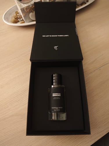 Customer photo review of Smoke & Mirrors | Eau de Parfum