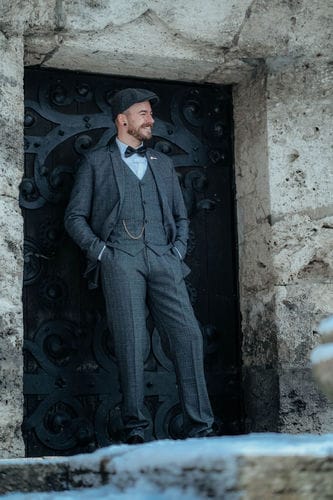 Customer photo review of Three-piece suit Tommy