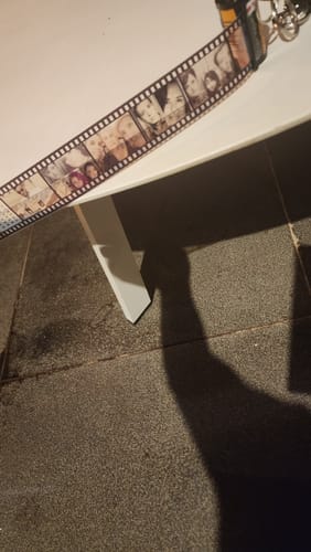 Customer photo review of מחזיק מפתחות פילם בהתאמה אישית - הקדשה + תאריך