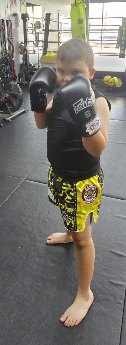 Customer photo review of Fairtex BGV1 Muay Thai Boxing Glove - Solid Colors