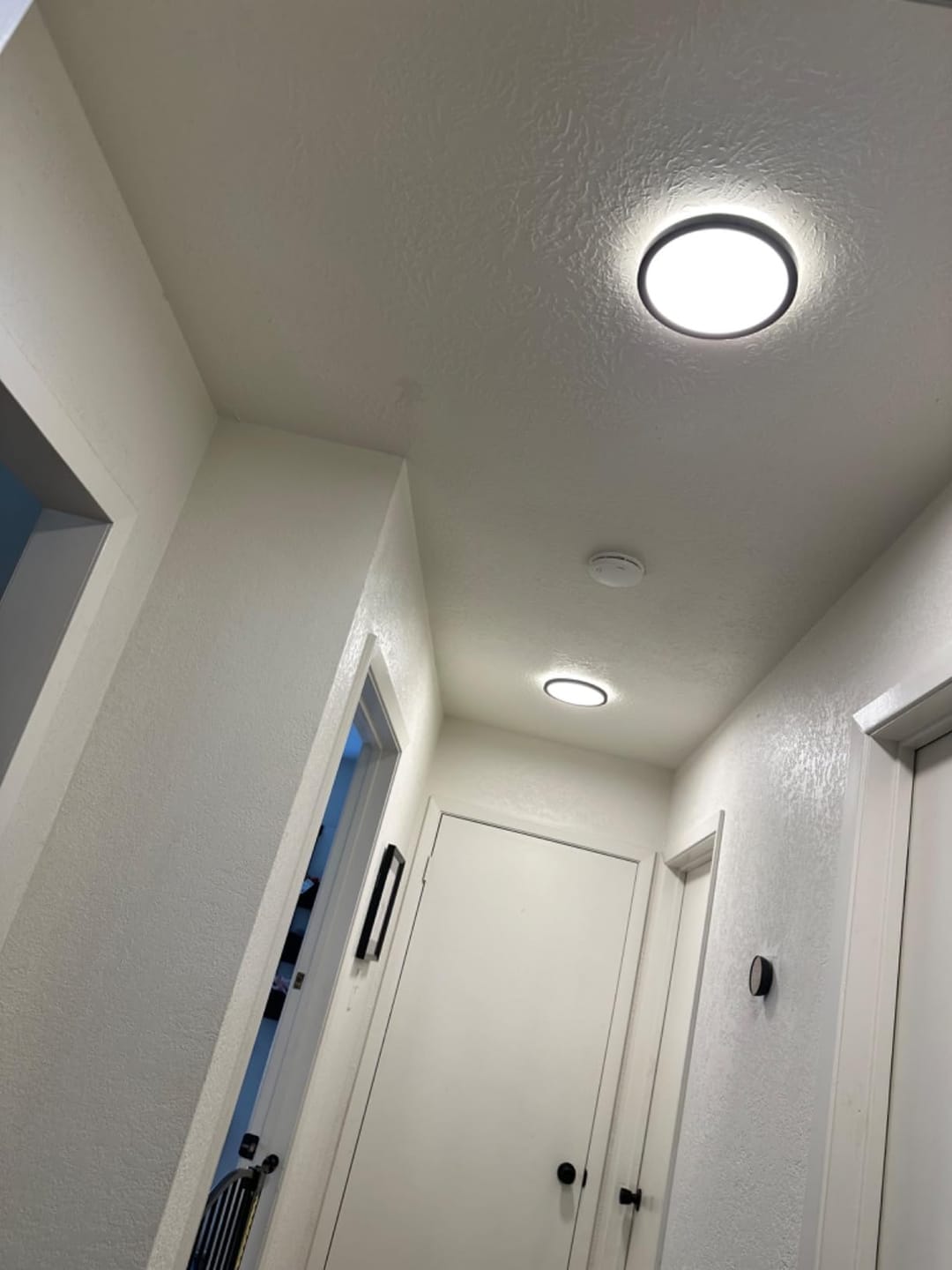 Customer photo review of WOMO Flat Round Flush Mount Ceiling Light-WM1024