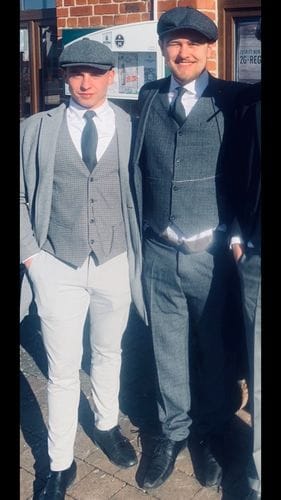 Customer photo review of Three-piece suit Tommy