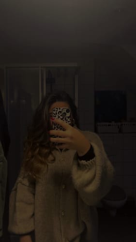 Customer photo review of Surprise Gift