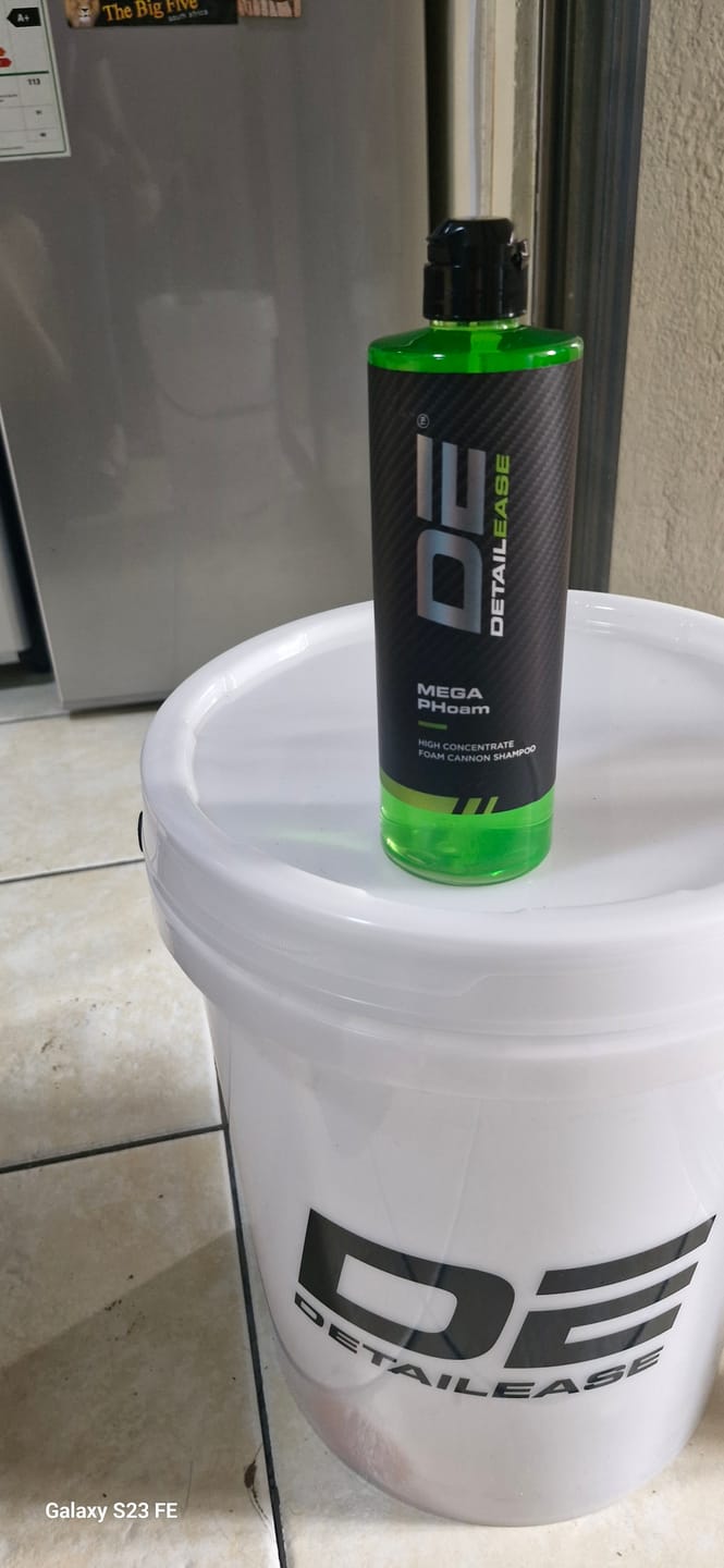 Customer photo review of Mega PHoam - High Concentrate Foam Cannon Shampoo