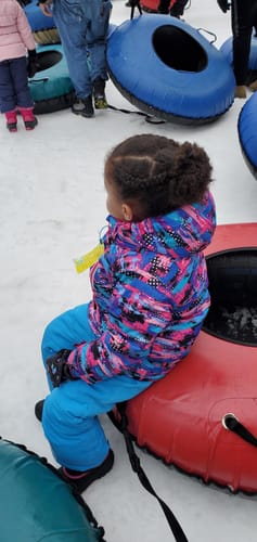 Customer photo review of HOTIAN Girls Ski Jacket & Pants Set Kids Snowsuits