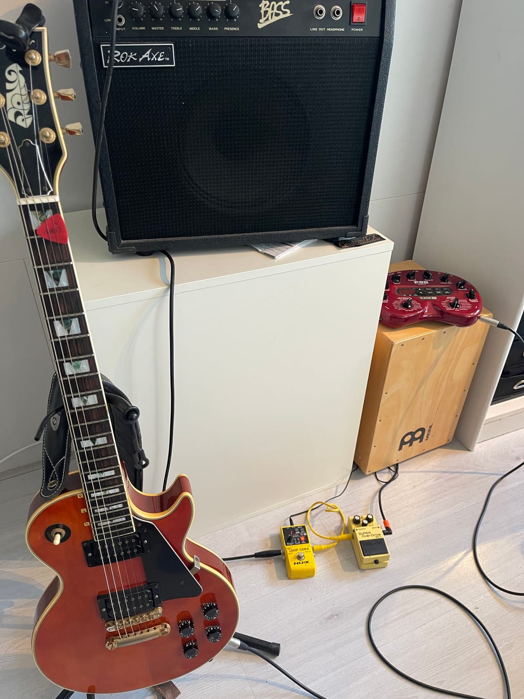 Customer photo review of Boss SD-1 Super Overdrive (s/n 094922, black label)