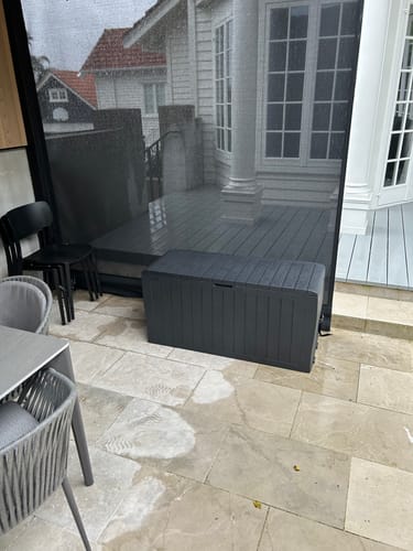 Customer photo review of Marvel Plus Deck Box