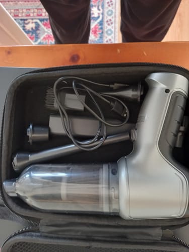 Customer photo review of Aspirateur Vortex : L’Essentiel pour une Voiture Impeccable