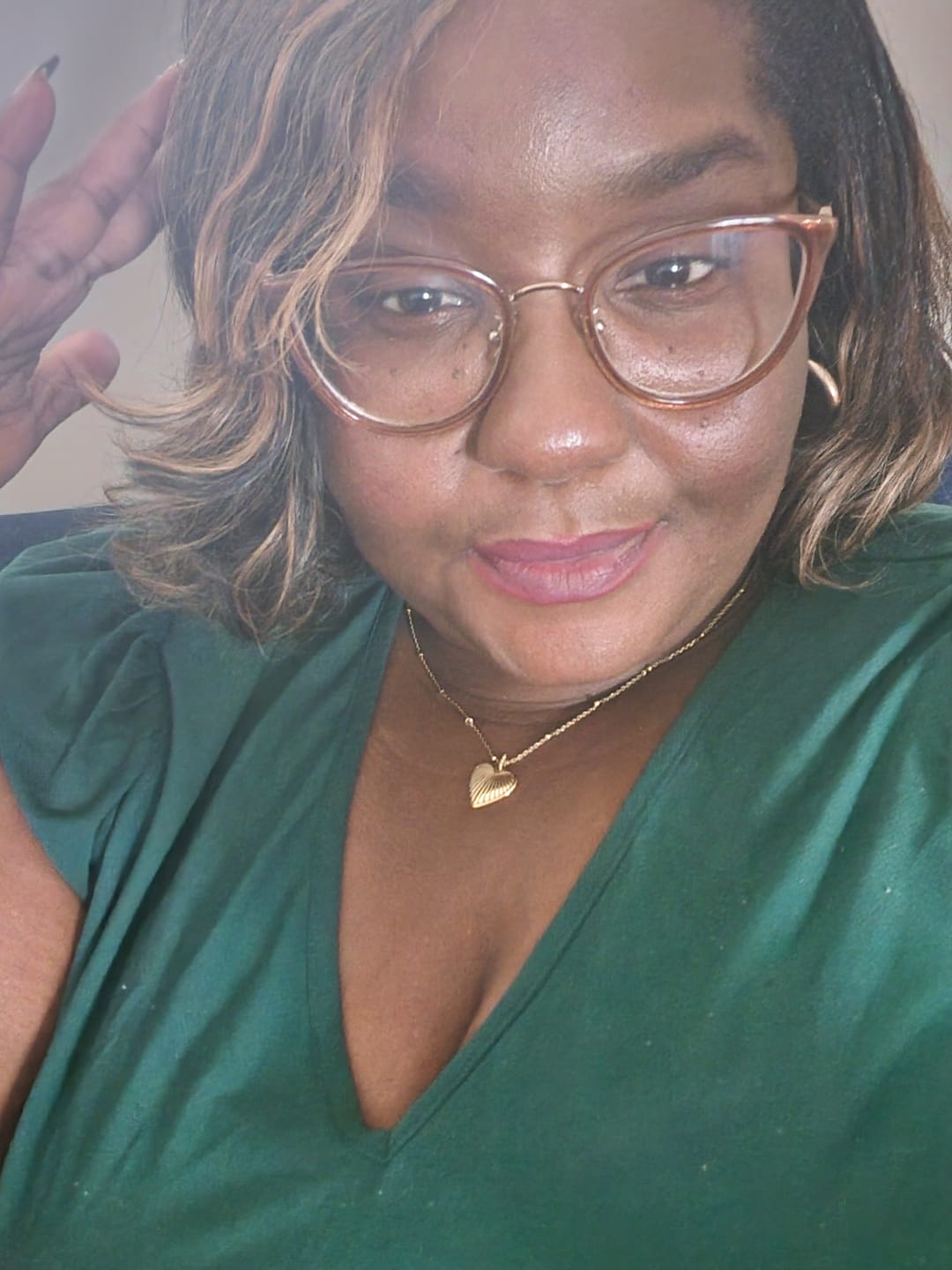 Customer photo review of Heart Pendant Necklace w/ Satellite Chain